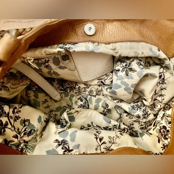 Brighton Mesa Camel Leather Bag with Whipstitching - Picture 9 of 11